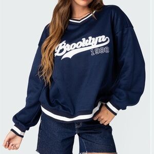 Navy blue Edikted sweatshirt, size XL